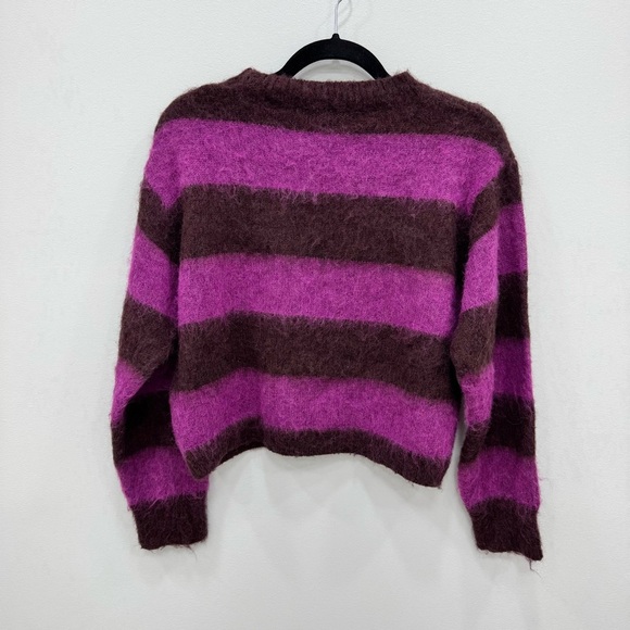 Wild Pony Long Sleeved Soft Knit Sweater wide stripe purple maroon Sz M Crop - Picture 4 of 6